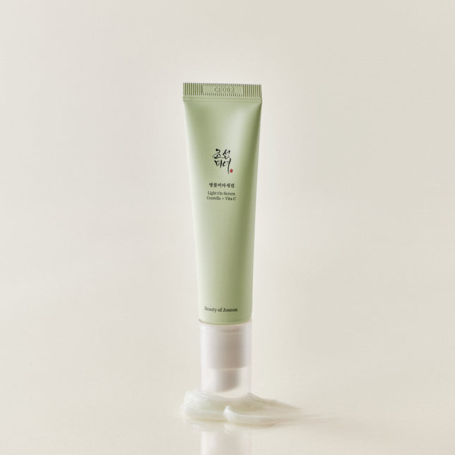 Light On Serum Centella + Vita C